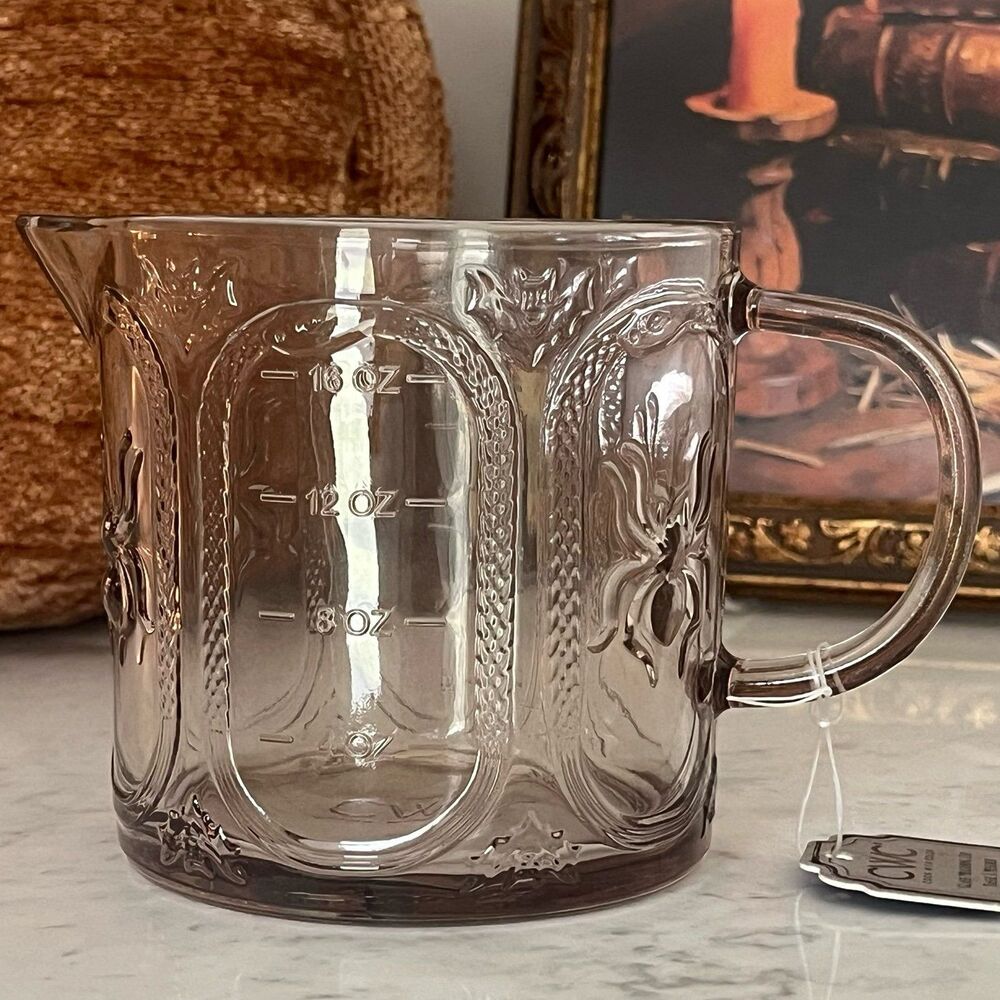 Halloween Glass Measuring Cup With Spiders Bats Snakes 16oz